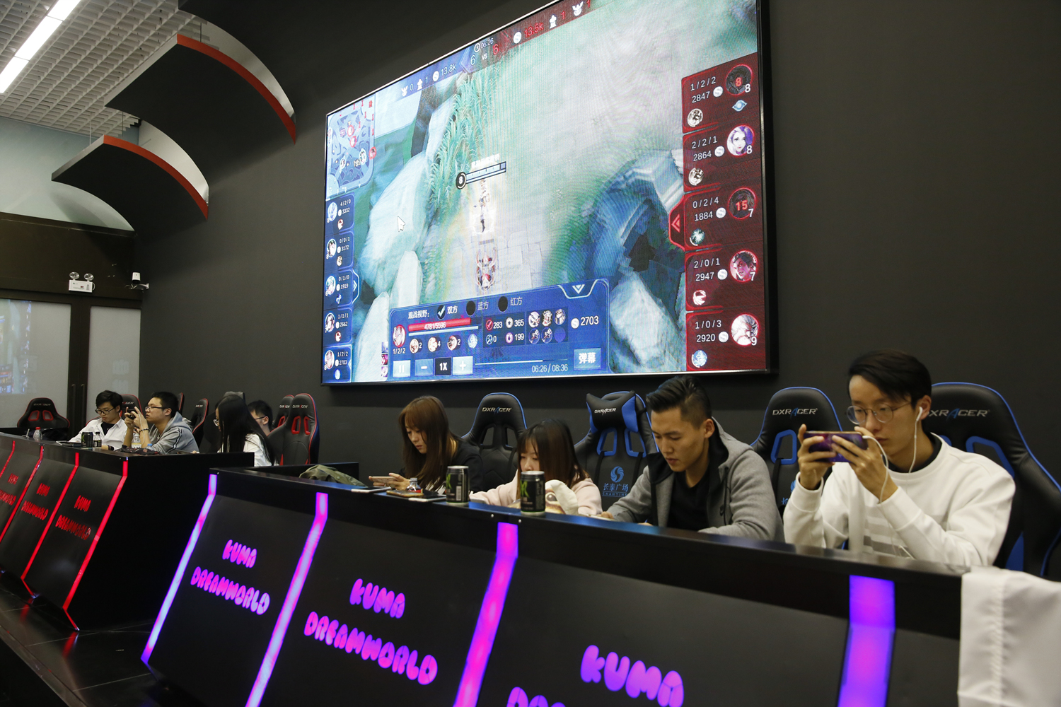 sAw： ＂我本以为我们现在会处于更高的水平＂