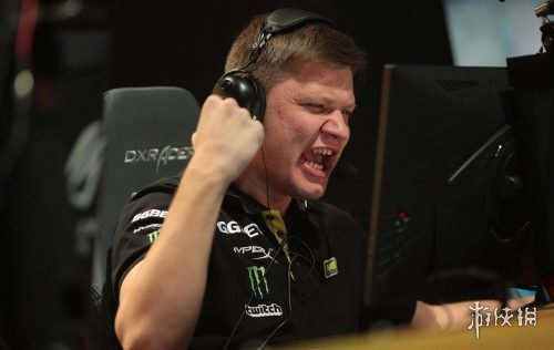 枪压制！VIT的强力枪压制击败了 DRX 赢得了第一场比赛！VIT 1-0 DRX